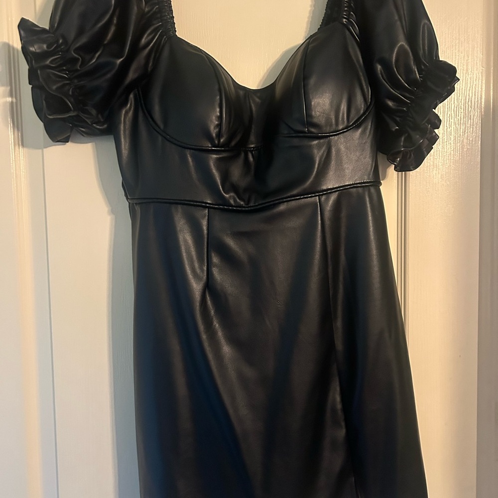 Forever 21 Black Puff Sleeve Mini Dress